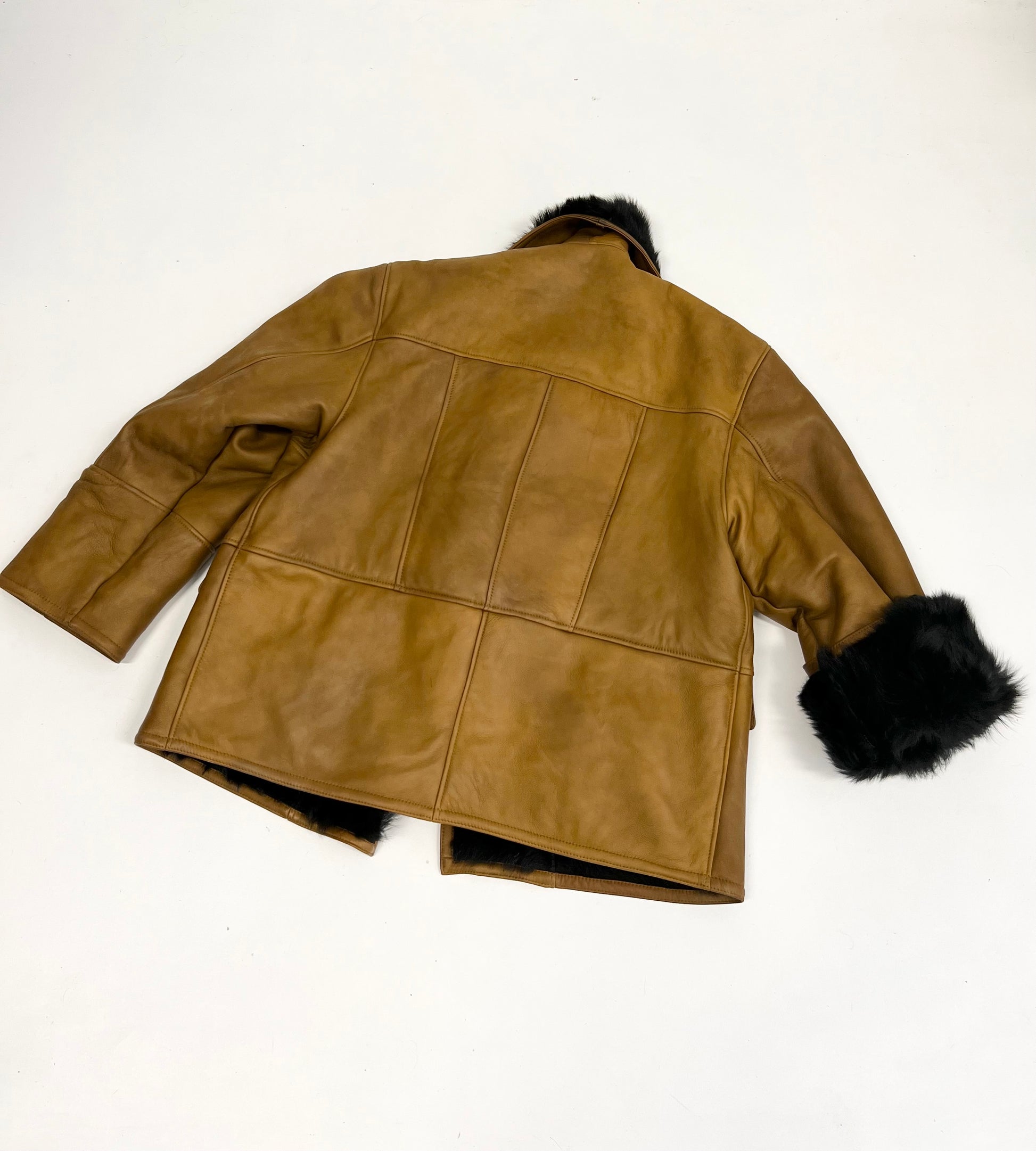 Montone Caramello/Nero anni ‘70