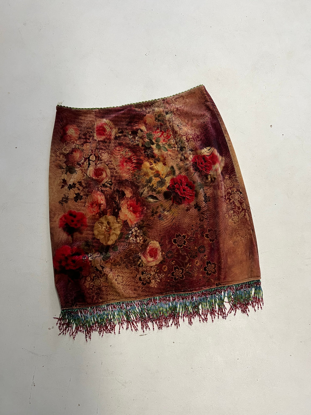 Gonna vintage nuova in ciniglia e minuteria