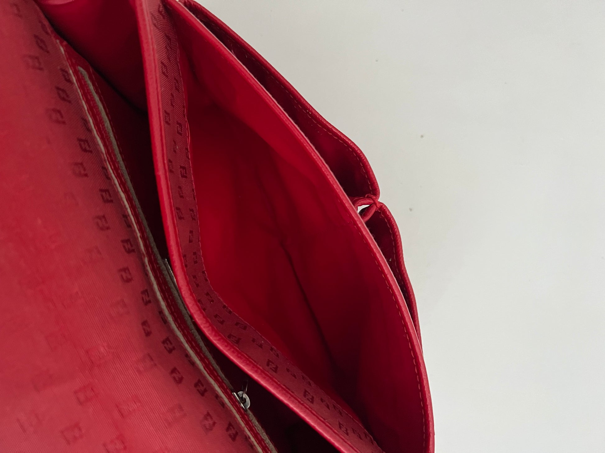 Fendi S.A.S. Messenger Bag rossa FF