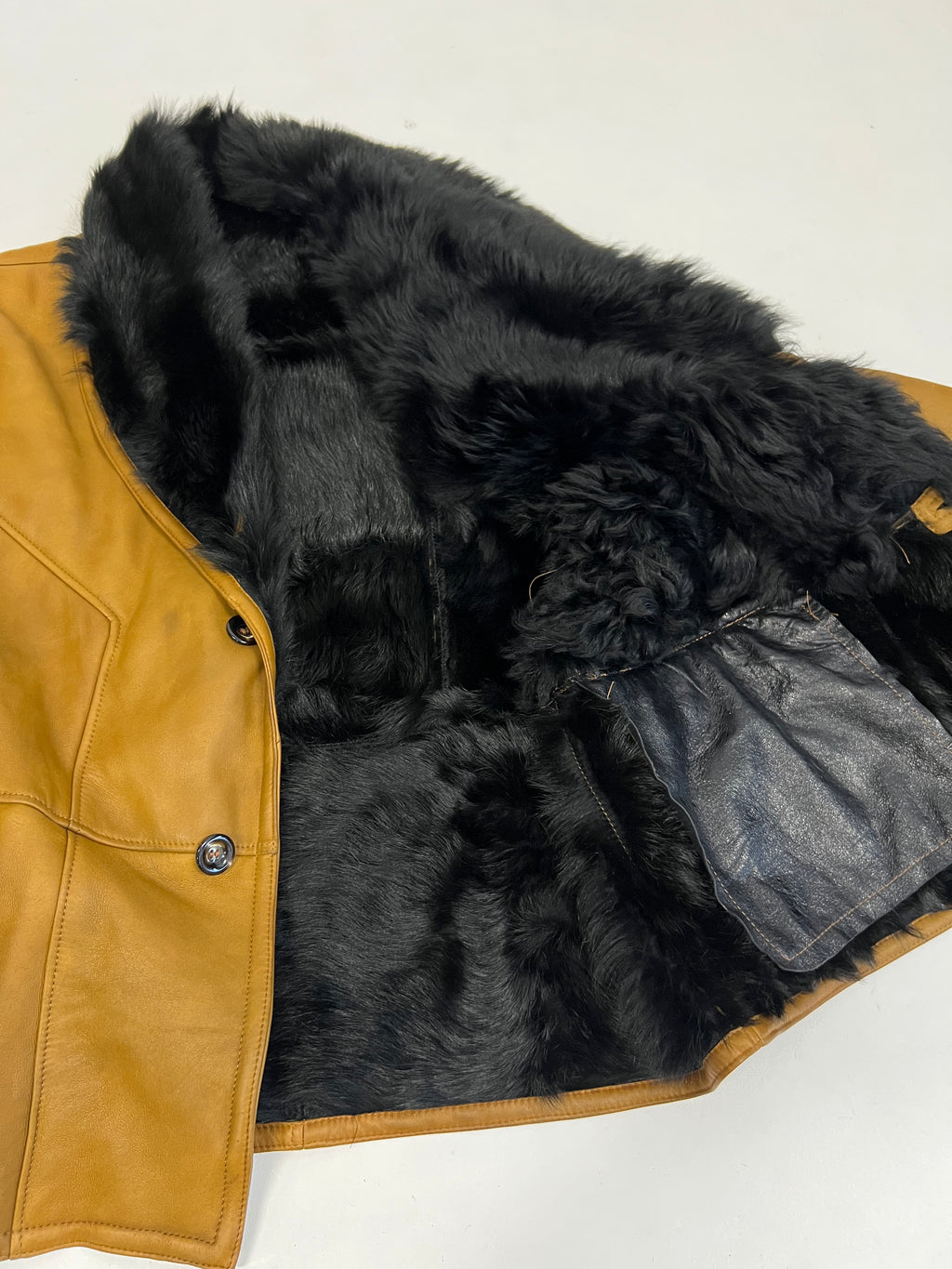 Montone Caramello/Nero anni ‘70