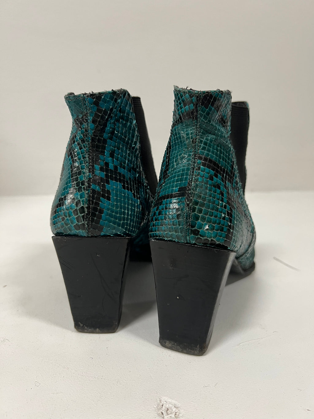 Stivaletto Kallistè in pitone N36