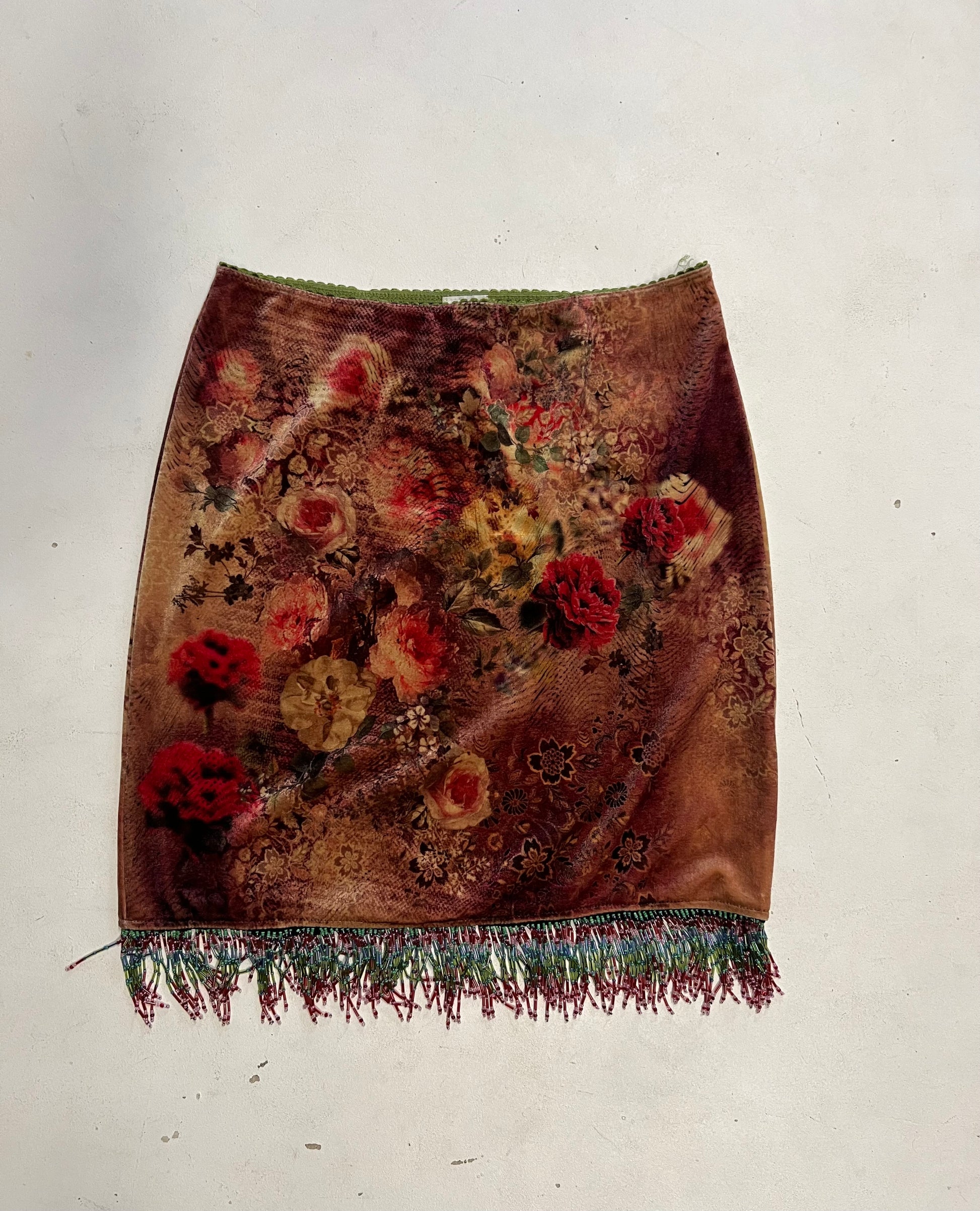 Gonna vintage nuova in ciniglia e minuteria