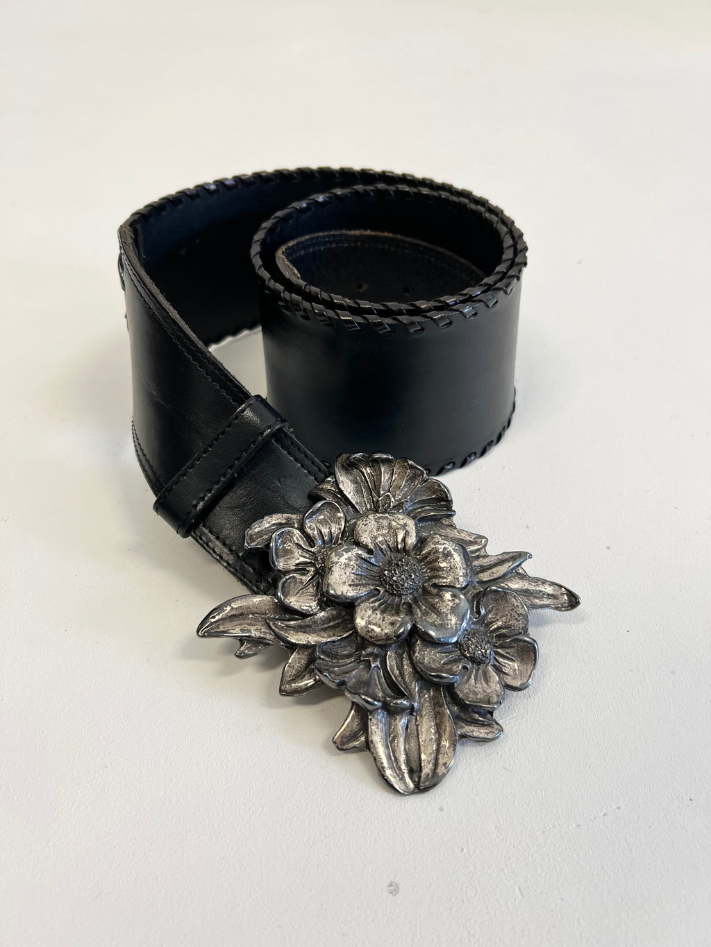 Cintura W. Wallace England