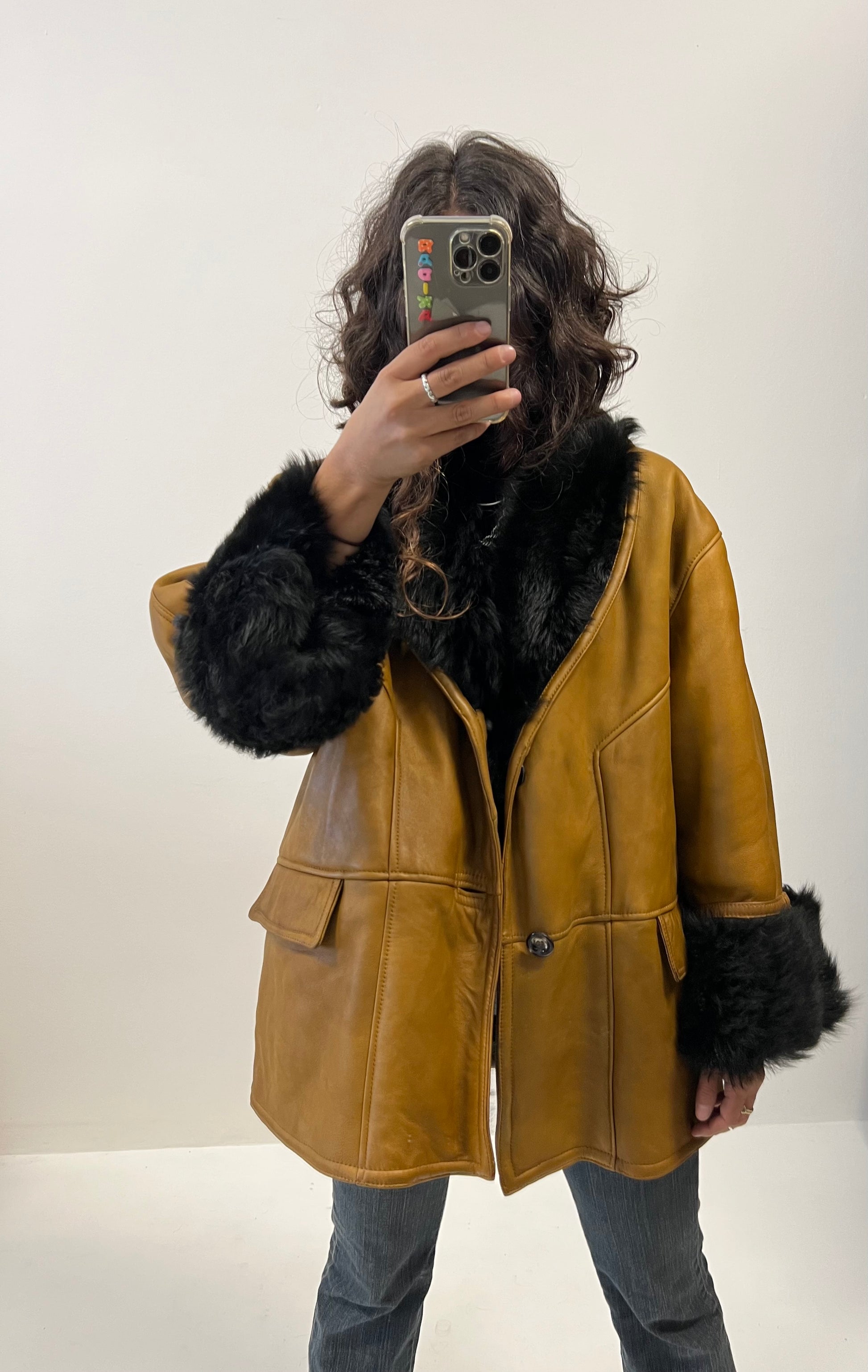 Montone Caramello/Nero anni ‘70