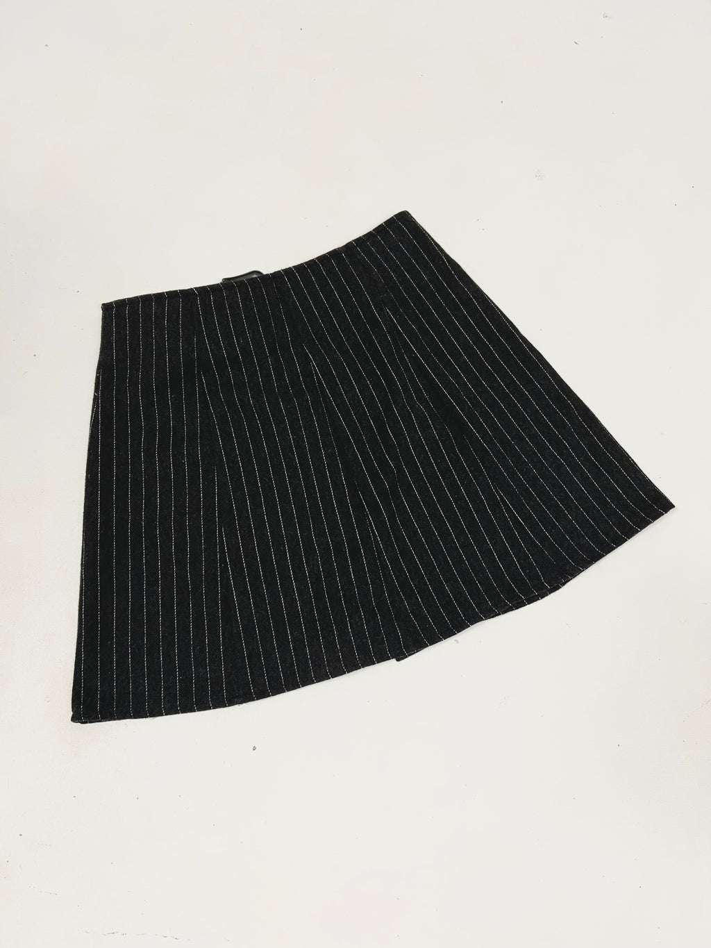 Gonna in pura lana vergine