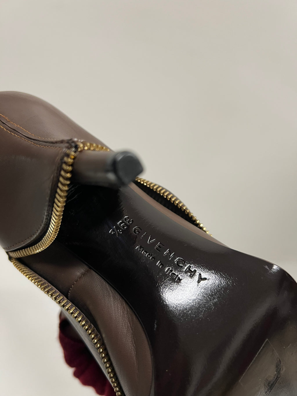 Stivale Givenchy pre-serie unici N39.5