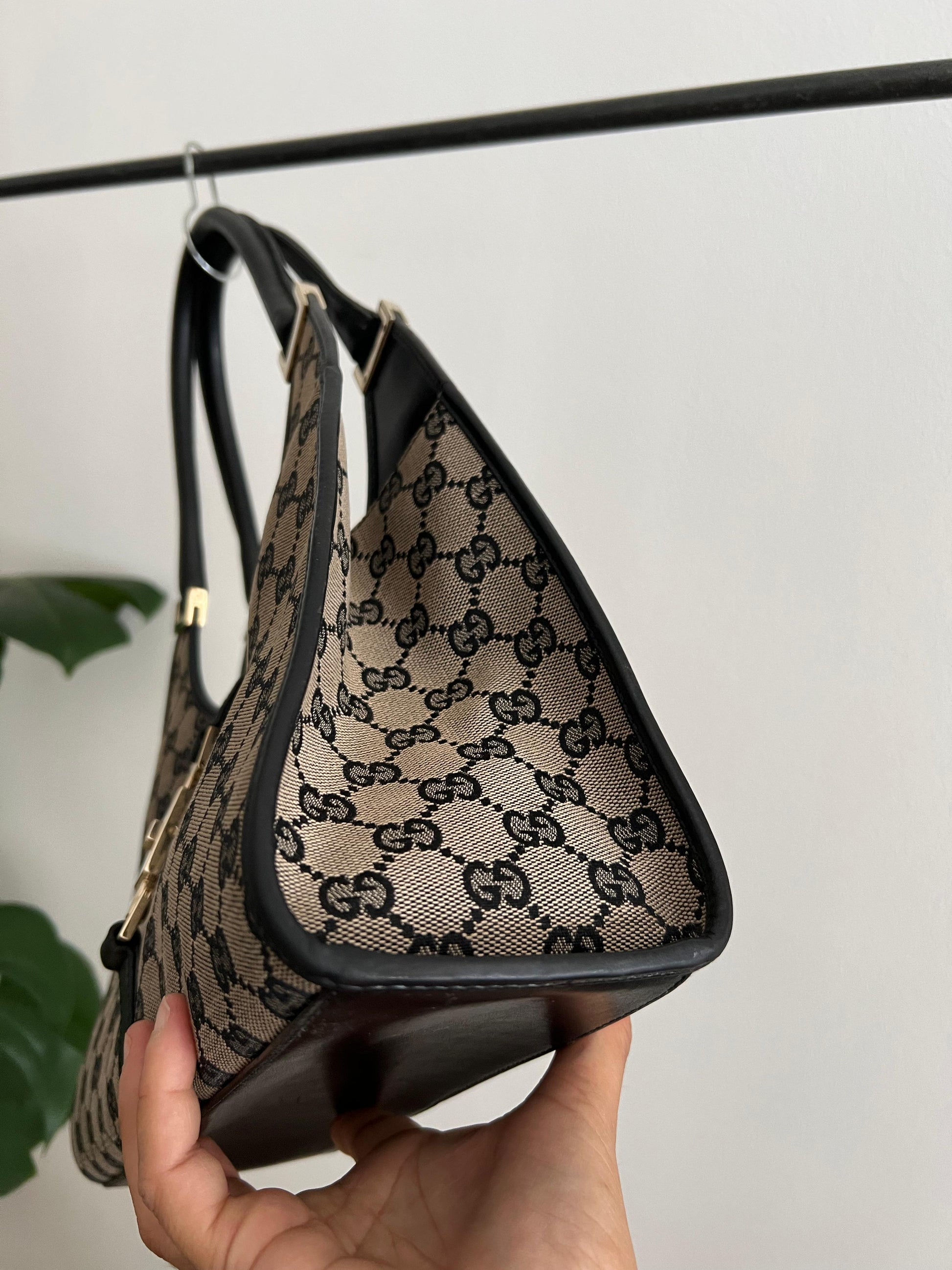 Gucci Jackie Shoulder Bag 2000 canvas GG