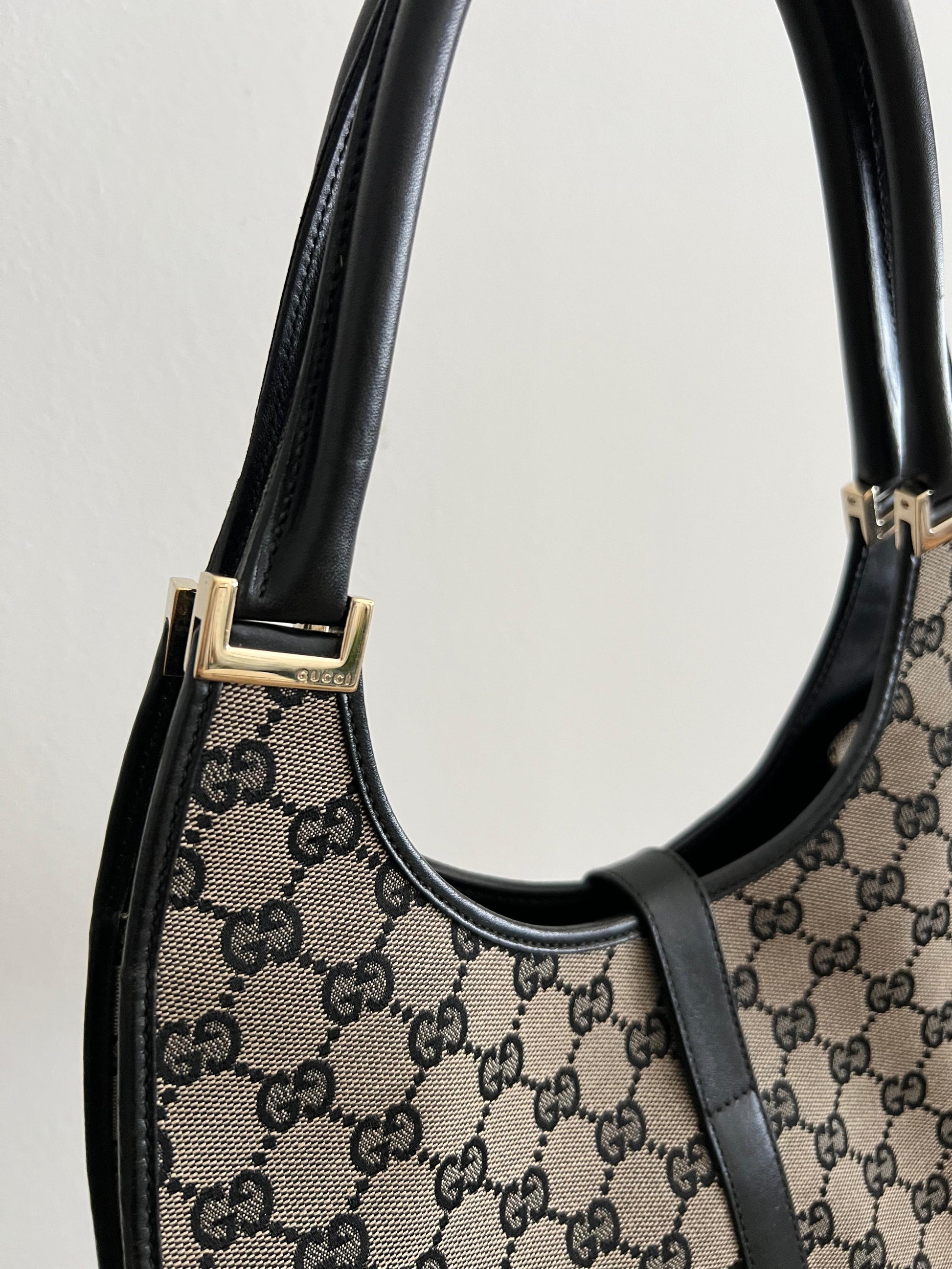 Gucci Jackie Shoulder Bag 2000 canvas GG