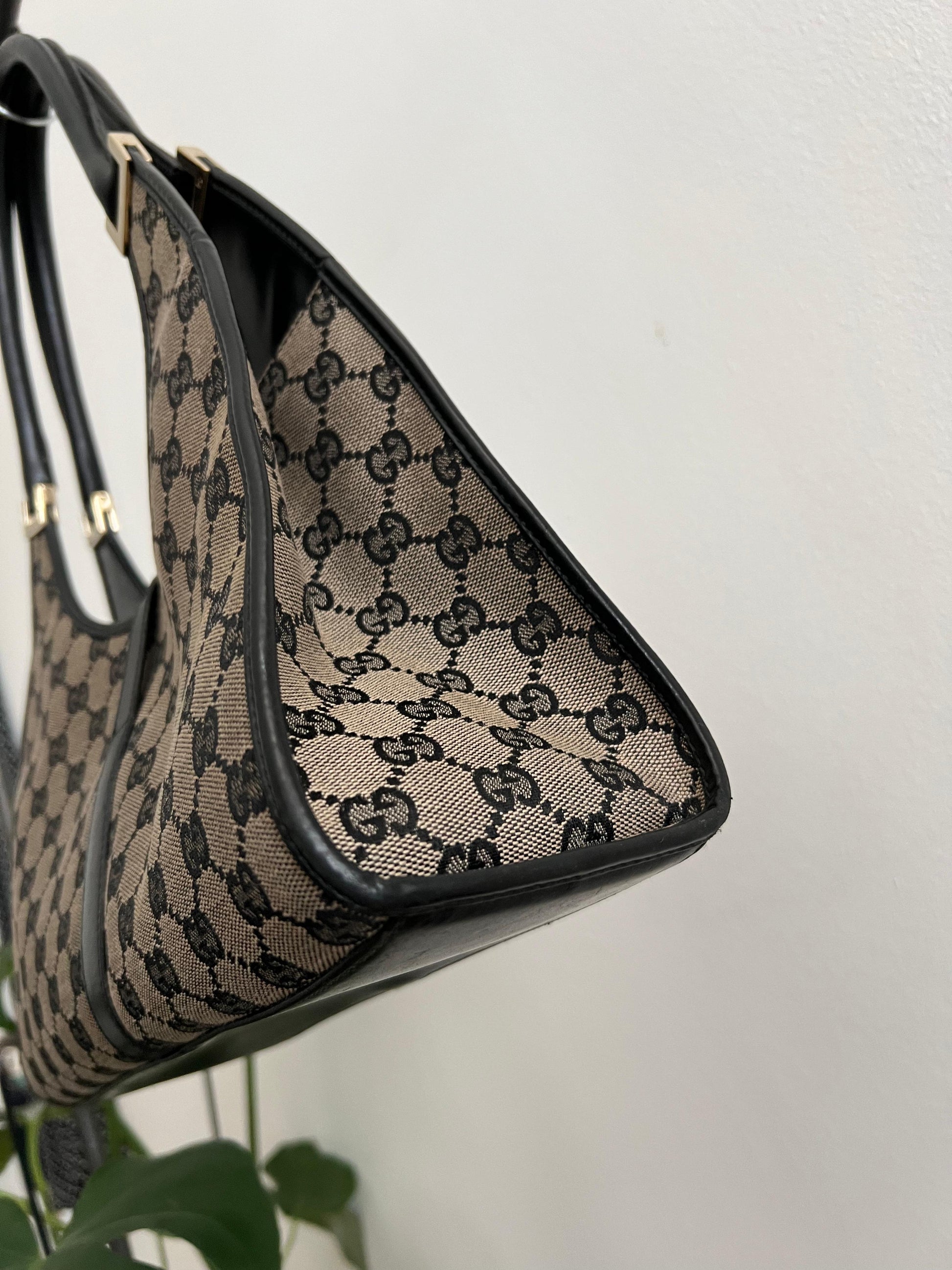 Gucci Jackie Shoulder Bag 2000 canvas GG